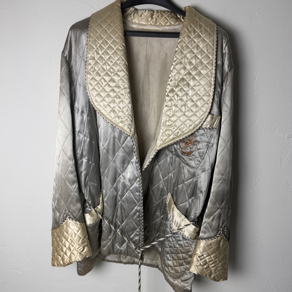 Vintage 1940's Japanese robe smoking jacket Embroidered Dragon Quilted Jacket - Picture 2 of 16